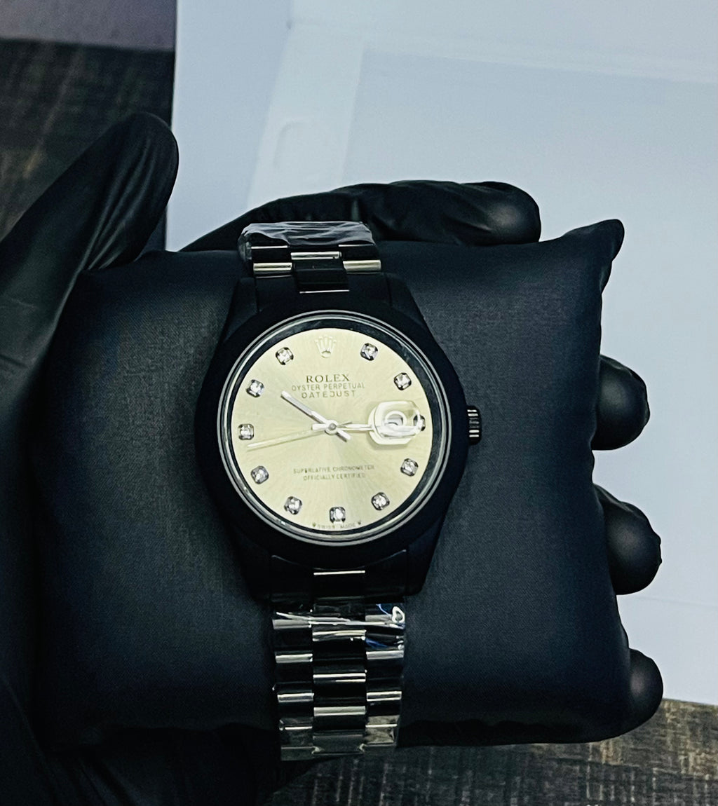Black Diamond Silver Datejust Watch