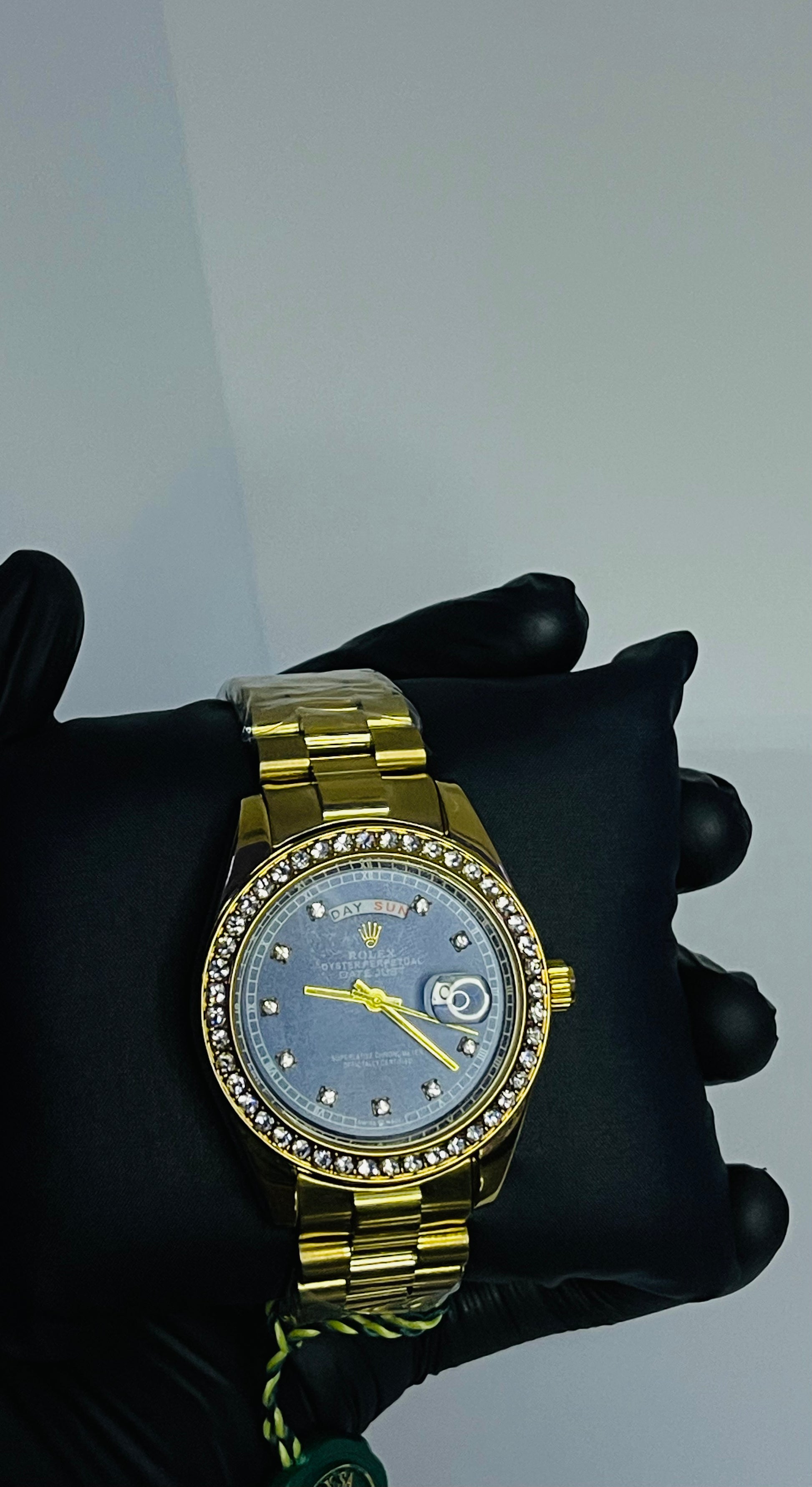 Rolex Day-Date  President Crown Collection