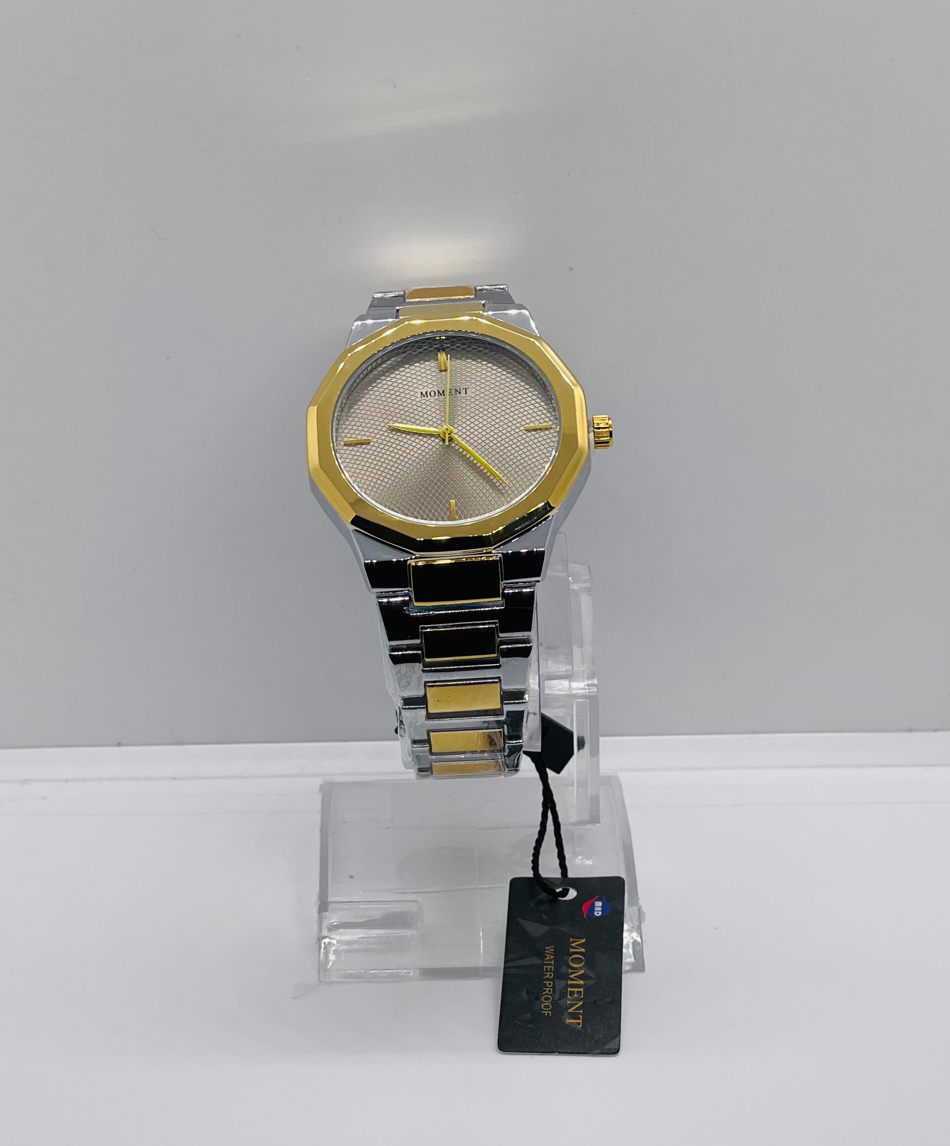 Moment Silver Stainless Steel